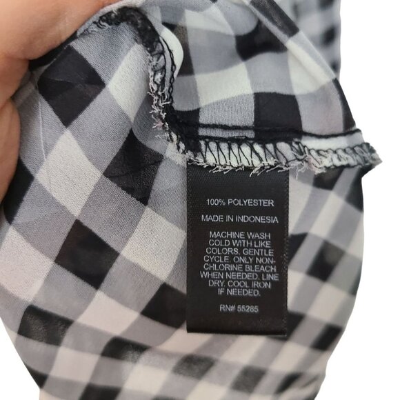 Express Womens S Black White Gingham Checkered Sheer The Portofino Shirt Pockets - Picture 8 of 9